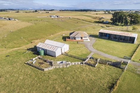 Photo of property in 106 Cemetery Road, Sanson, Palmerston North, 4479