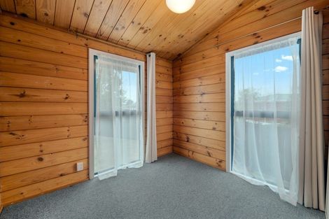 Photo of property in 39 Waianiwa Place, Tokoroa, 3420