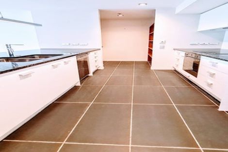 Photo of property in Piermont Apartments, 4i/82 Cable Street, Te Aro, Wellington, 6011