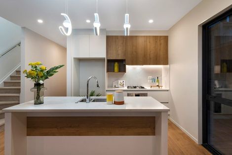 Photo of property in 33 Biokovo Street, Massey, 0614