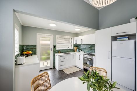 Photo of property in 11 Lever Street, Ahuriri, Napier, 4110