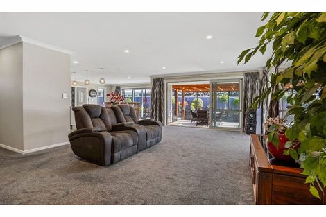 Photo of property in 33 Macphail Avenue, Rangiora, 7400