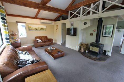 Photo of property in 26 Dickson Street, Macandrew Bay, Dunedin, 9014