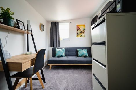 Photo of property in 33 Oakland Street, Andersons Bay, Dunedin, 9013