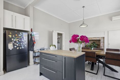 Photo of property in 84 Tomahawk Road, Andersons Bay, Dunedin, 9013