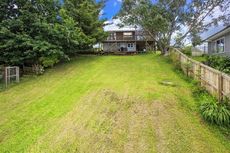 Photo of property in 34 Schnapper Rock Road, Schnapper Rock, Auckland, 0632