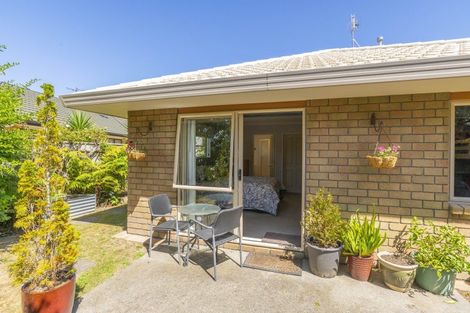 Photo of property in 66 Awatea Avenue, Paraparaumu, 5032