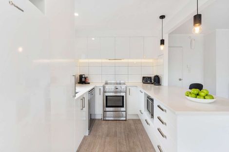 Photo of property in 2/42 Eaglehurst Road, Ellerslie, Auckland, 1060