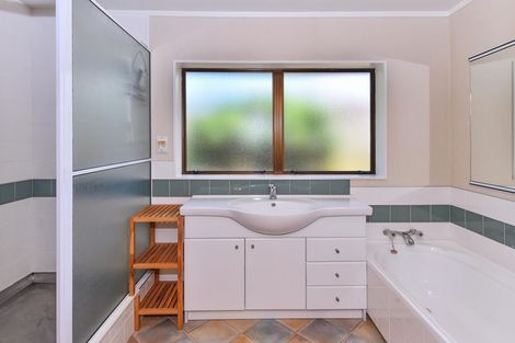 Photo of property in 16b Reidy Place, Pukekohe, 2120