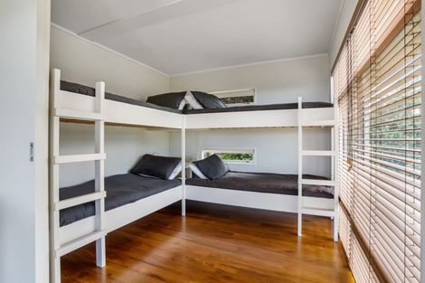 Photo of property in 12 Tuna Place, Whiritoa, Whangamata, 3691