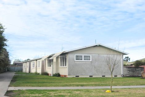 Photo of property in 806 Avenue Road East, Parkvale, Hastings, 4122