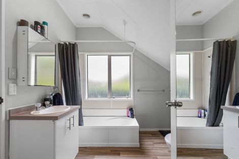 Photo of property in 1/19 Lilburn Crescent, Massey, Auckland, 0614
