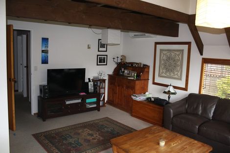 Photo of property in 121 Mairangi Road, Wilton, Wellington, 6012