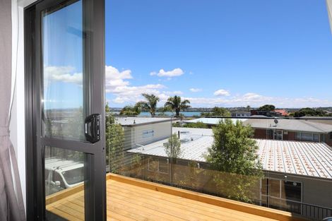 Photo of property in 58a Sorrel Crescent, Bucklands Beach, Auckland, 2012