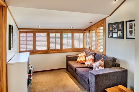 Photo of property in 5 Ngaio Street, Eastbourne, Lower Hutt, 5013