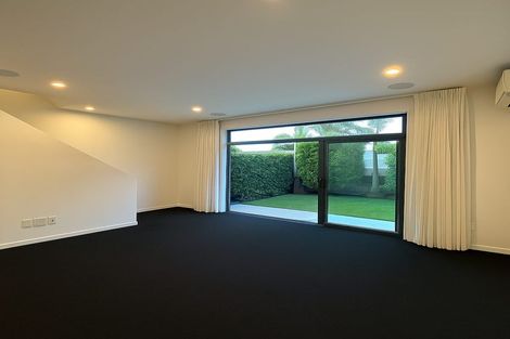 Photo of property in 7/50 Ocean View Road, Northcote, Auckland, 0627
