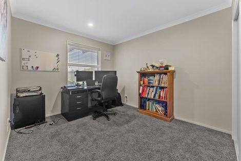 Photo of property in 9 Gilchrist Place, Kaiapoi, 7630
