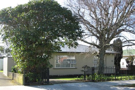 Photo of property in 12 Burns Street, Westown, New Plymouth, 4310