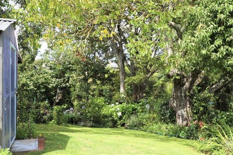 Photo of property in 14 Stanners Street, Eltham, 4322