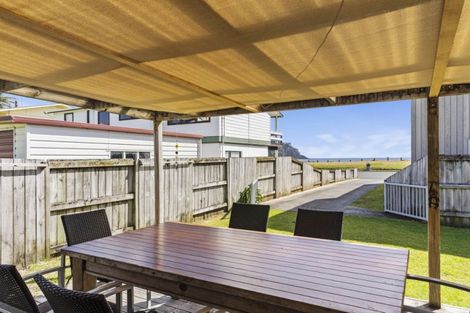 Photo of property in 107b Esplanade Drive, Whangamata, 3620