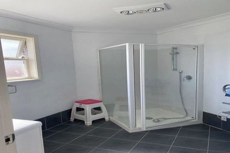 Photo of property in 25 Ellis Avenue, Mount Roskill, Auckland, 1041