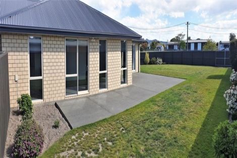 Photo of property in 9 Sandown Crescent, Aranui, Christchurch, 8061