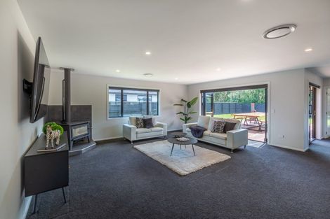 Photo of property in 11 Corriedale Lane, West Melton, 7618