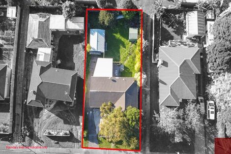 Photo of property in 7 Kelman Road, Kelston, Auckland, 0602