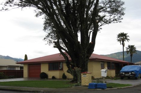 Photo of property in 193a Commercial Street, Takaka, 7110