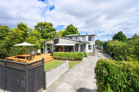 Photo of property in 28 Summerhill Drive, Fitzherbert, Palmerston North, 4410