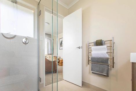 Photo of property in 2 Rongoa Maori Way, Pukekohe, 2120