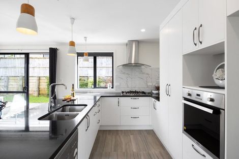 Photo of property in 15 Blackwood Crescent, Glenview, Hamilton, 3206