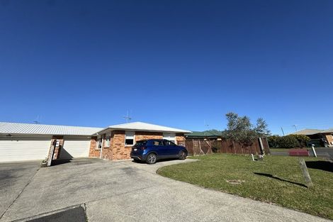 Photo of property in 5 Corsair Place, Melville, Hamilton, 3206