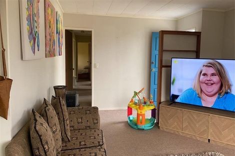 Photo of property in 3 Atarau Grove, Paraparaumu, 5032