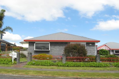 Photo of property in 27 Cooper Street, Pukekohe, 2120