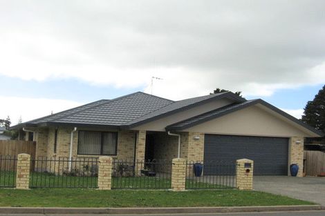 Photo of property in 9 Conifer Grove, Te Kamo, Whangarei, 0112