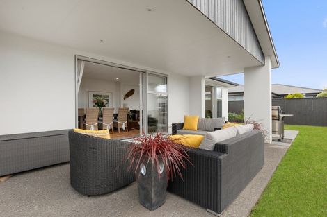 Photo of property in 54 Penetaka Heights, Pyes Pa, Tauranga, 3112