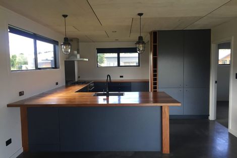 Photo of property in 7 Loach Road, Hawea Flat, Wanaka, 9382