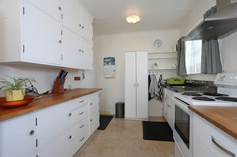 Photo of property in 19 Derby Street, Feilding, 4702