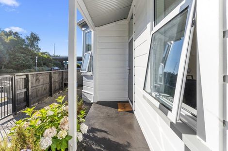 Photo of property in 9 King Edward Street, Kensington, Dunedin, 9012