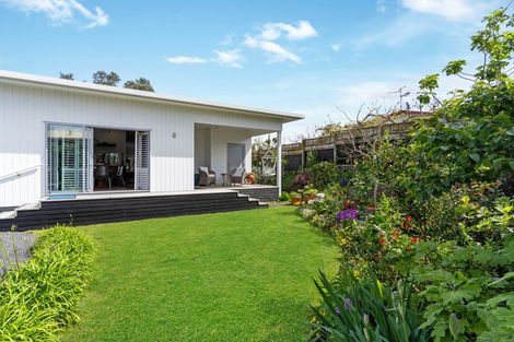 Photo of property in 301 Tanners Point Road, Tanners Point, Katikati, 3177