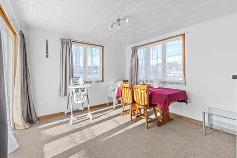 Photo of property in 74 Hill Street, Te Kuiti, 3910