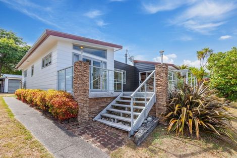 Photo of property in 45 Marina Terrace, Kinloch, Taupo, 3377