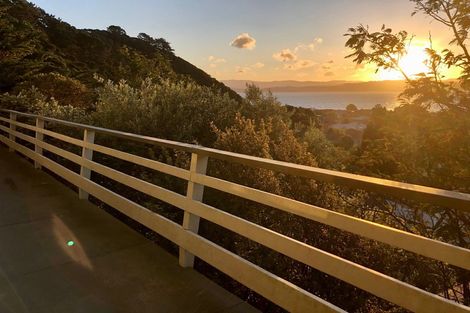 Photo of property in 28-30 Matipo Street, Eastbourne, Lower Hutt, 5013