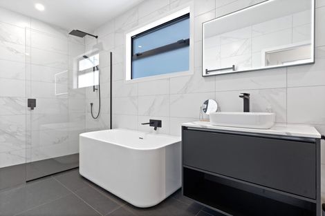 Photo of property in 30 Princess Street, Martinborough, 5711