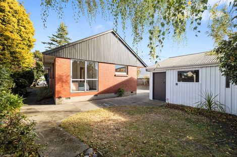 Photo of property in 98 Teesdale Street, Burnside, Christchurch, 8053