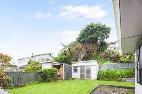 Photo of property in 19 Macaulay Street, Johnsonville, Wellington, 6037