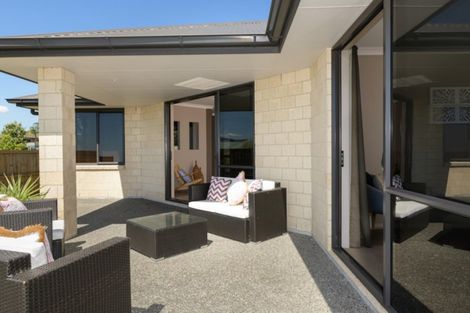 Photo of property in 1 Formosa Place, Pyes Pa, Tauranga, 3112