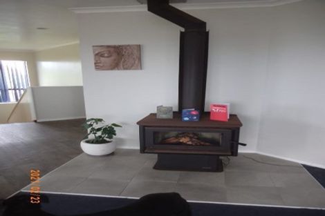 Photo of property in 4 Commodores Close, Coastlands, Whakatane, 3120