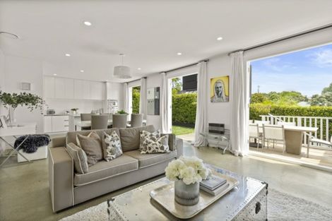 Photo of property in 10 Alberon Street, Parnell, Auckland, 1052